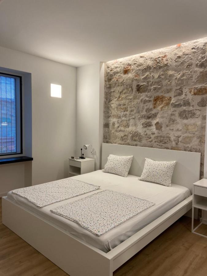 Appartamento Sobe “Zavjetrina” Murter Esterno foto